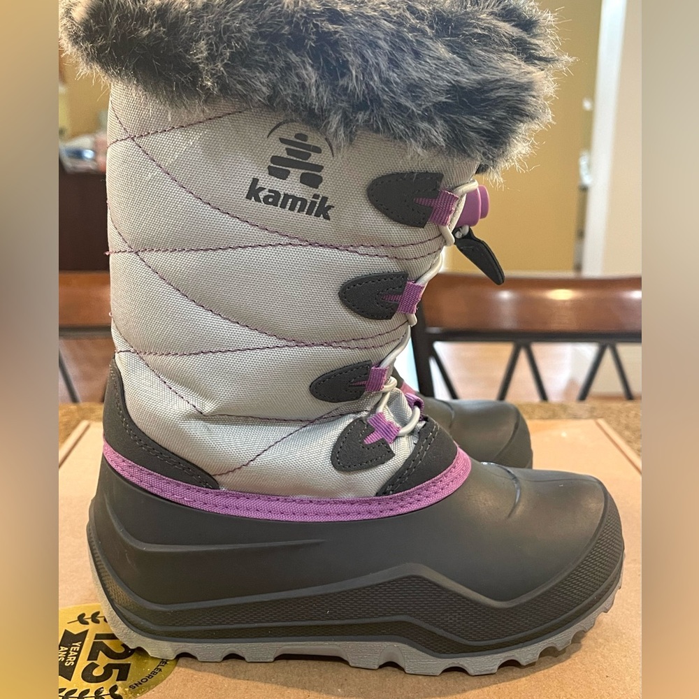 Girls Kamik winter boots